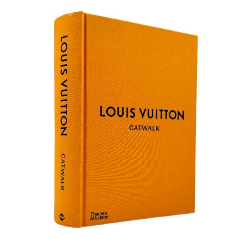 ספר עיצוב - LOUIS VUITTON CATWALK